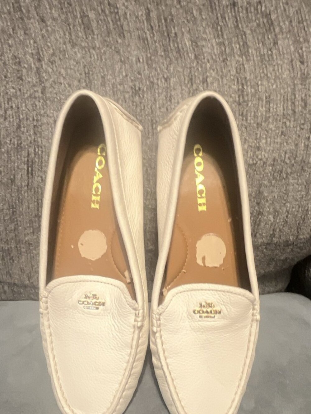 Coach Women’s White Leather Loafer Flats Slip-On Round Toe Logo US 9